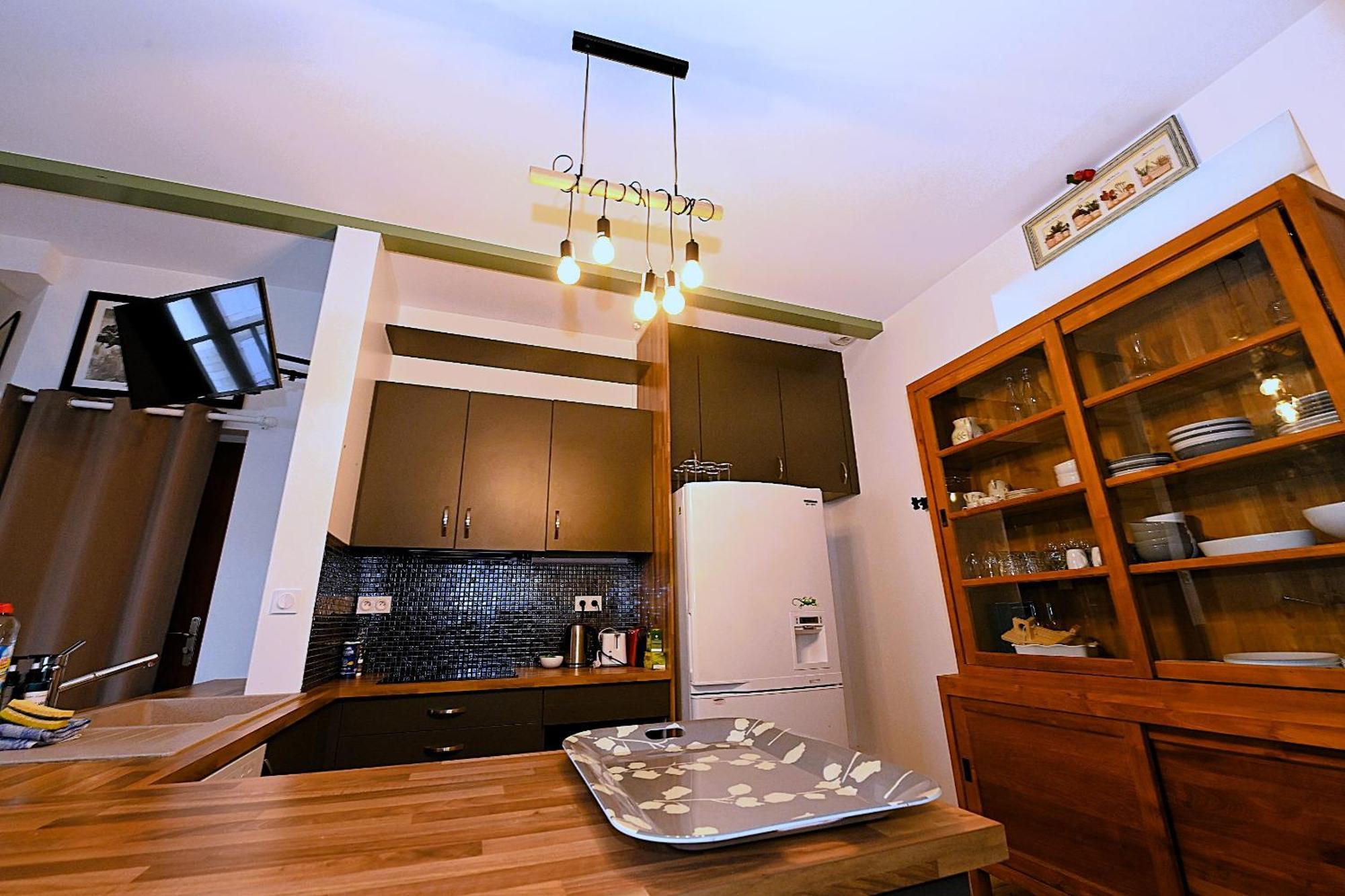 Les Petits Loups - Acces Parc - Stationnement Gratuit Apartment บาญเญอ-เดอ-บีกอร์ ภายนอก รูปภาพ