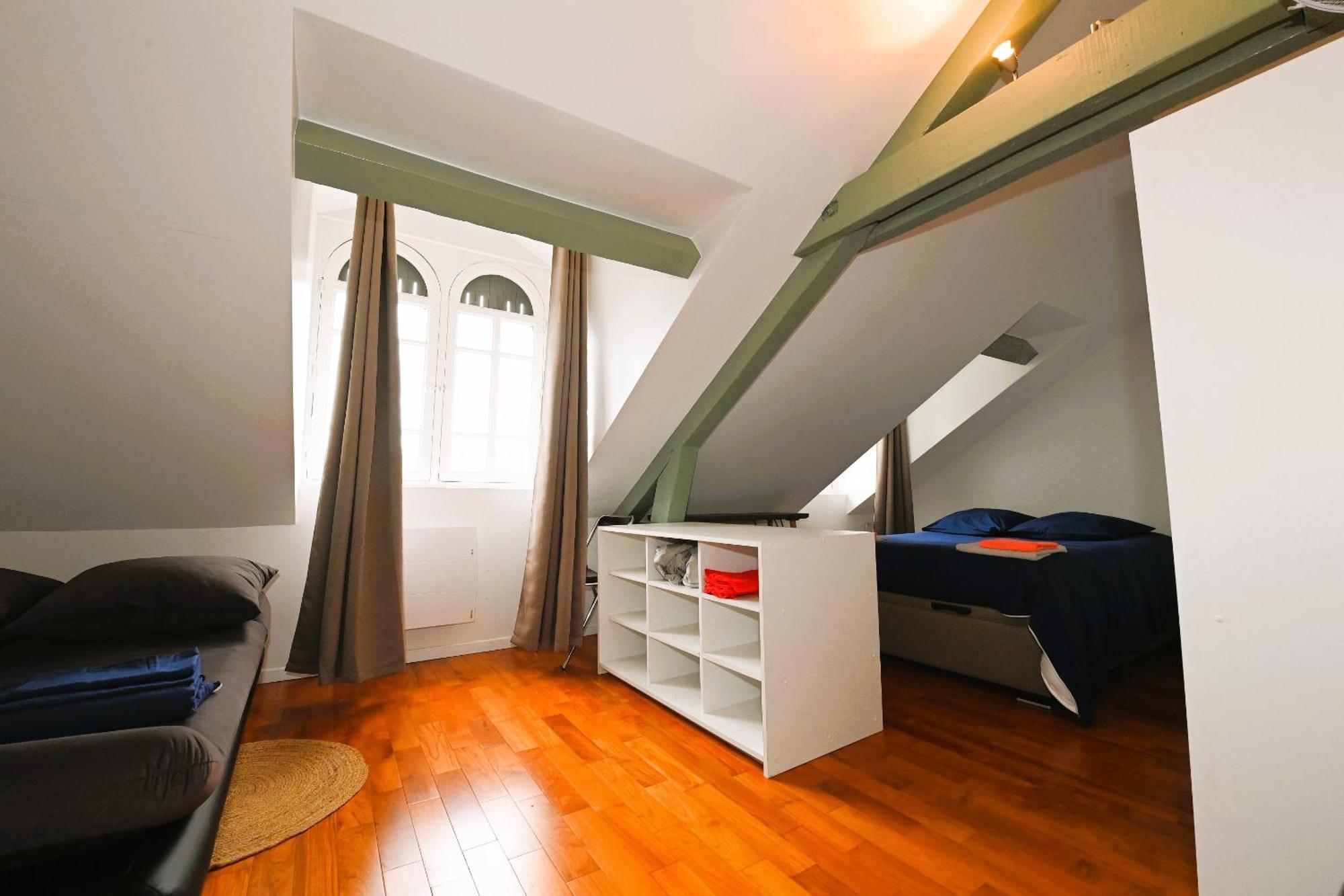 Les Petits Loups - Acces Parc - Stationnement Gratuit Apartment บาญเญอ-เดอ-บีกอร์ ภายนอก รูปภาพ