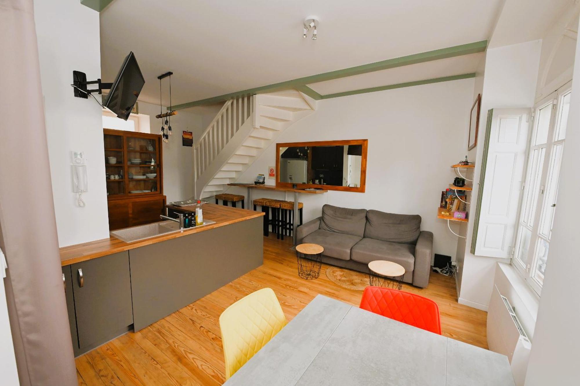 Les Petits Loups - Acces Parc - Stationnement Gratuit Apartment บาญเญอ-เดอ-บีกอร์ ภายนอก รูปภาพ